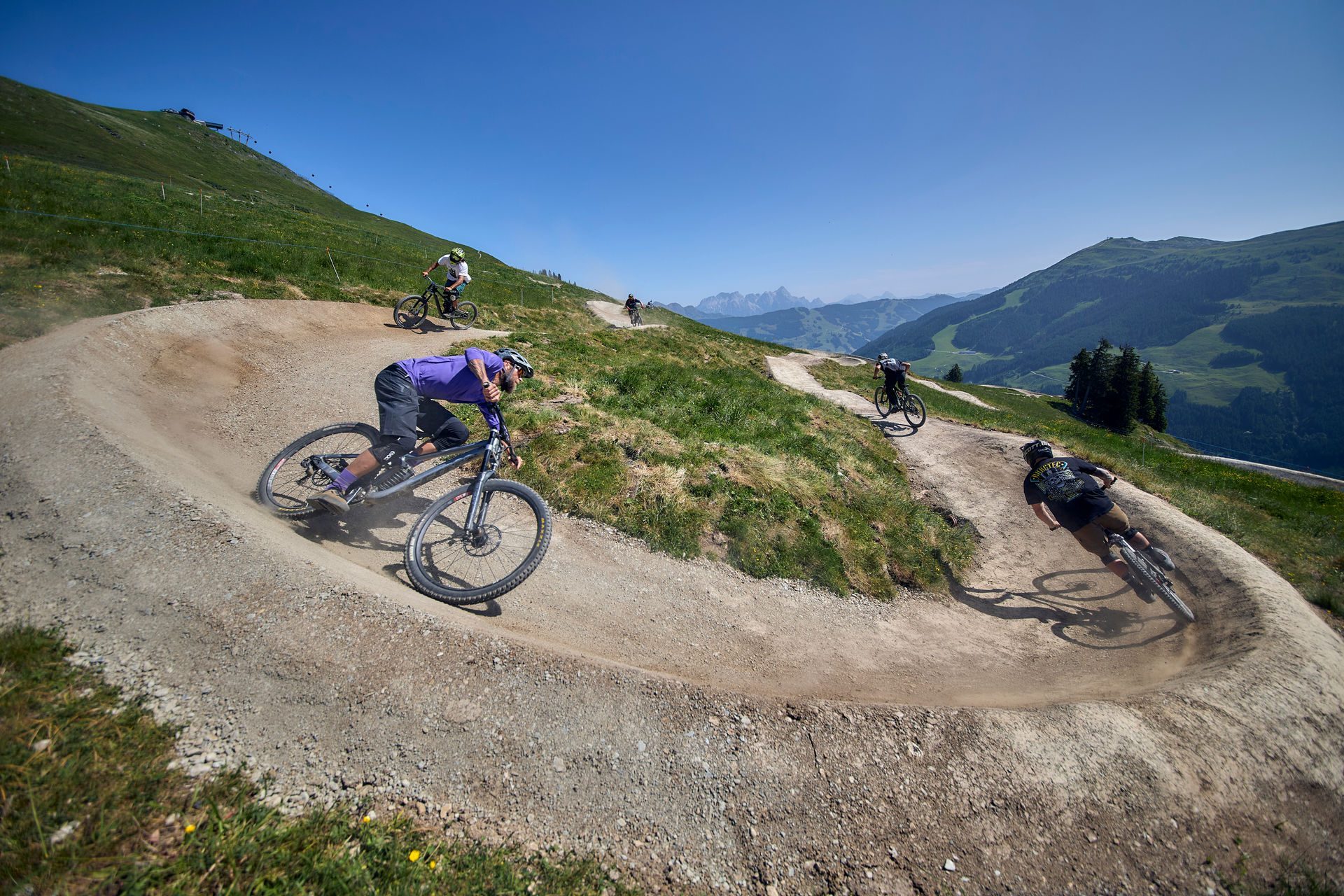 12er Sky Line - Bild 11